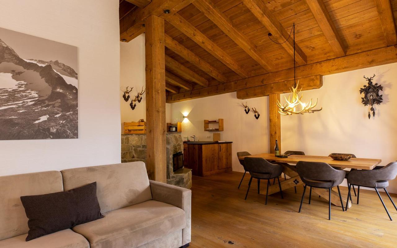 Das Chaletdorf - Pitztal Sankt Leonhard im Pitztal Ngoại thất bức ảnh