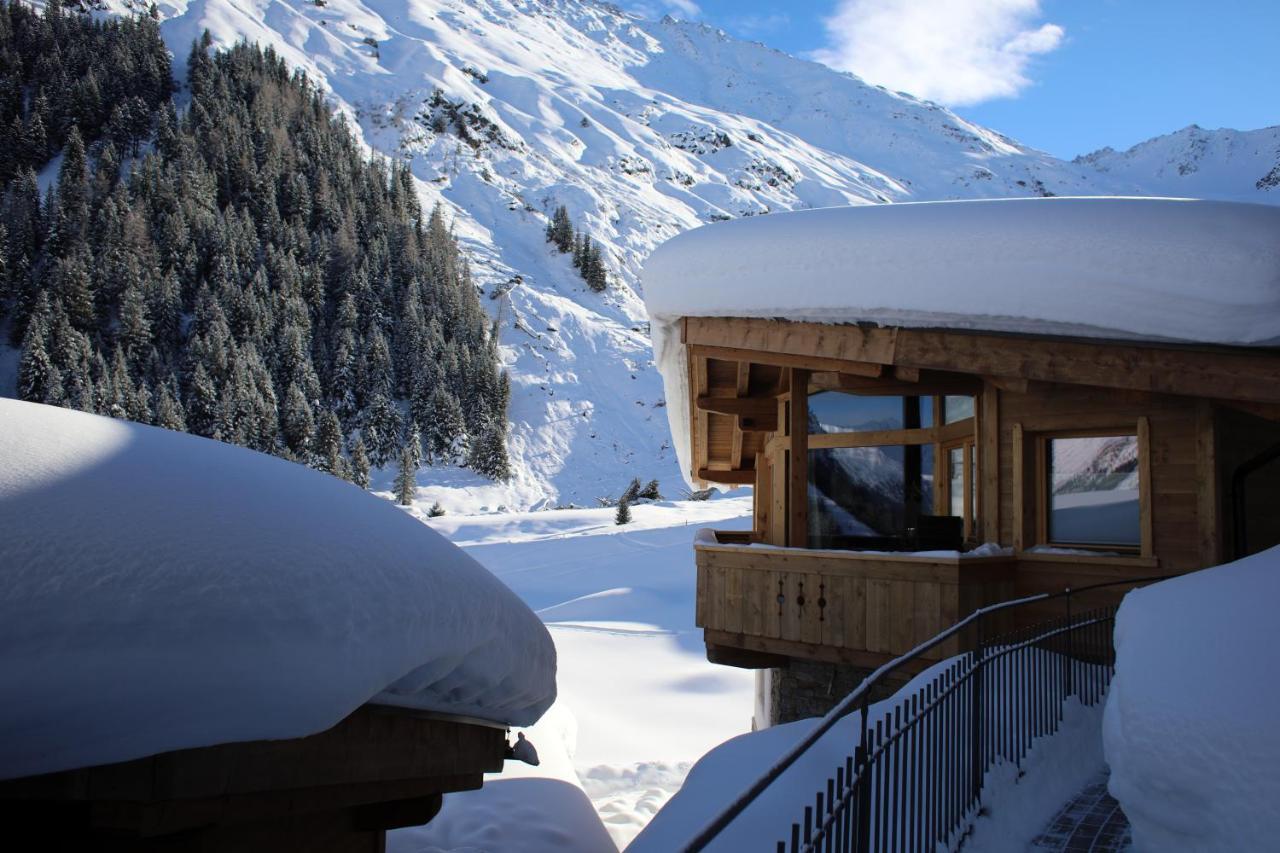 Das Chaletdorf - Pitztal Sankt Leonhard im Pitztal Ngoại thất bức ảnh